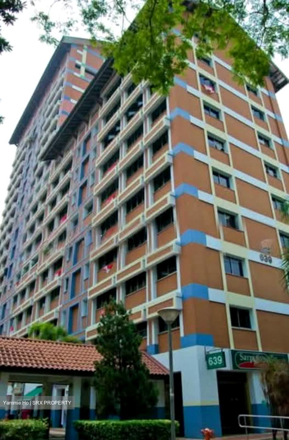 Bukit Batok Central (D23), Shop House #553718591